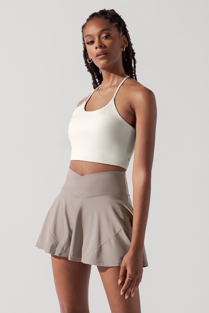 Whether your movement-of-the-day includes sunrise salutations or midday soirées, this crop top adds a touch of comfort and chic to every occasion. Compression Level: Performance Level: Workout Crop Top, Skin Discoloration, Skin Care Kit, Under Dress, Cleanser And Toner, Flowy Tops, Dull Skin, Cute Tops, Oily Skin