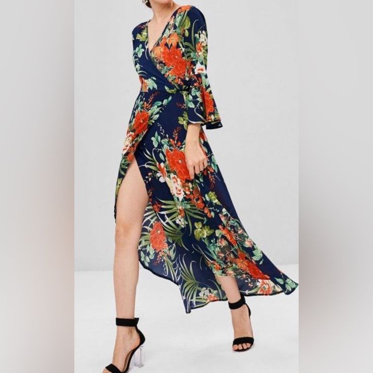 Selfie Leslie Dress Wrapped Dress | Floral With 3/4 Sleeves | Navy Floral Dress Perfect For Summer. Nwot Blue 3/4 Sleeve Maxi Dress For Party, Casual Floral Print Maxi Dress With 3/4 Sleeve, Casual Maxi Dress With Floral Print And 3/4 Sleeve, Blue Midi Dress With 3/4 Sleeves For Summer, Blue Half-sleeve Maxi Dress For Vacation, Blue Summer Midi Dress 3/4 Length, Blue 3/4 Length Midi Dress For Summer, Blue Midi Dress With 3/4 Sleeve For Beach, Blue 3/4 Sleeve Maxi Dress For Beach