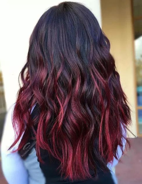 45 Shades of Burgundy Hair: Dark Burgundy, Maroon, Burgundy with Red, Purple and Brown Highlights Dark Hair Red Highlights, Hair Red Highlights, Red Burgundy Hair Color, Burgundy Red Hair, Hair Color Red Ombre, Cheveux Oranges, Maroon Hair, Red Ombre Hair, Highlights Ideas