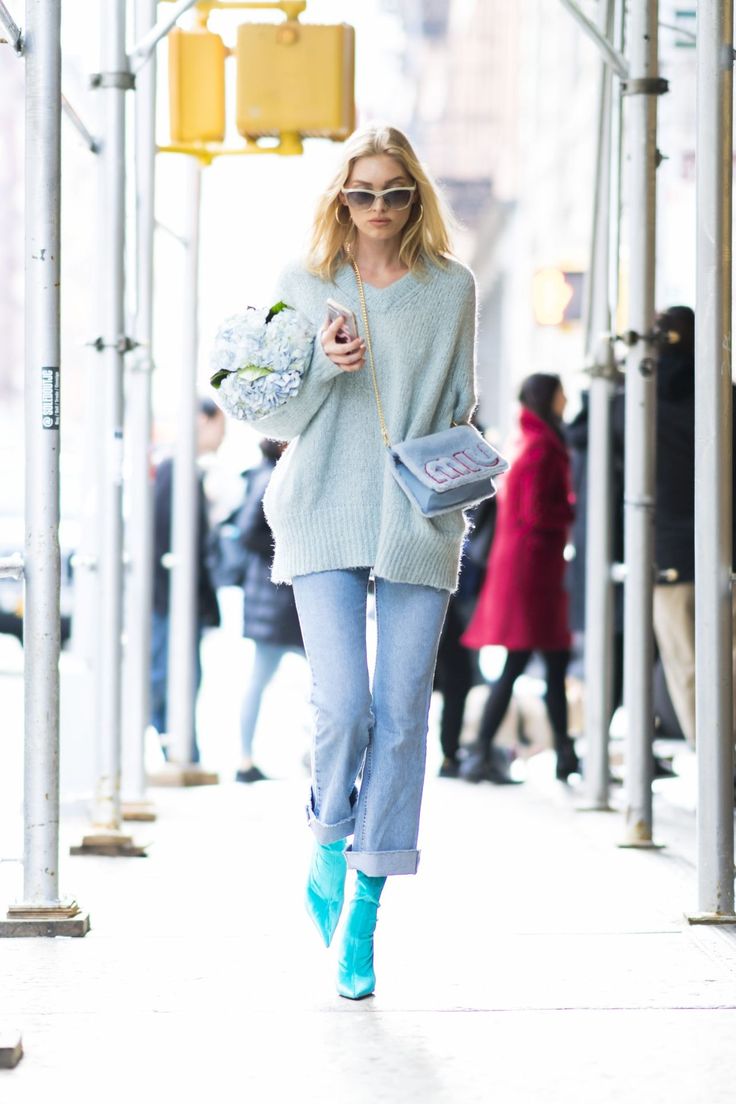 Elsa Hosk Street Style, Elsa Hosk Style, Ny Street Style, Hailey Rhode Baldwin, Burning Men, Walking Down The Street, Romee Strijd, Model Street Style, Elsa Hosk