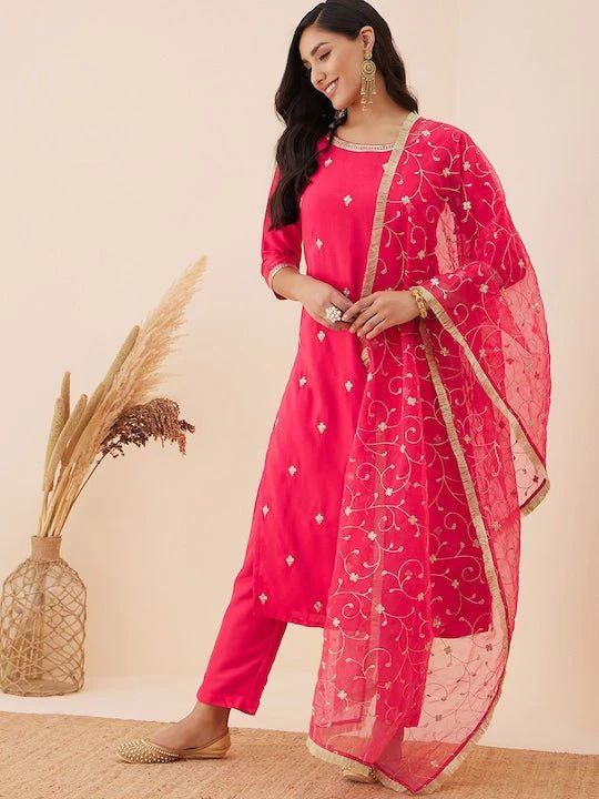 Magenta embroidered Kurta with Trousers with dupattaKurta design:Ethnic motifs embroideredStraight shapeRegular styleRound neck, three-quarter regular sleevesSequinned detailCalf length with straight hemSilk blend machine weave fabricTrousers design:Solid TrousersPartially elasticated waistbandSlip-on closure Ethnic Motifs, Diwali Sale, Blouse Sale, Net Saree, Organza Saree, Printed Sarees, Blouse Piece, Salwar Kameez, Purple Floral