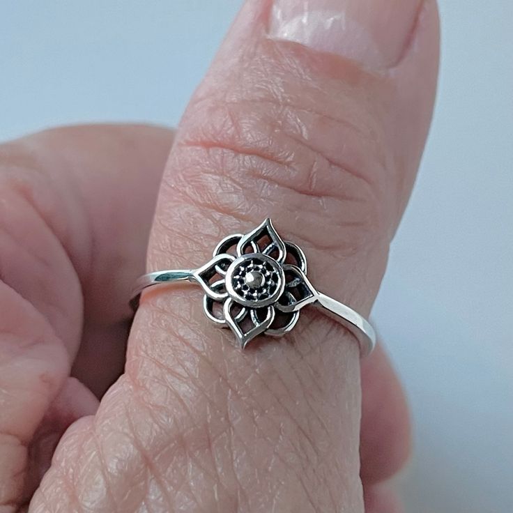 *  Sterling Silver Graceful Lotus Flower Ring, Spiritual Ring, Love Ring, Silver Flower Ring, Floral Ring, Mandala Silver Ring, Cultures Universal Symbol Ring, Silver Lotus Ring, Dainty Ring, Boho Ring, Delicate Ring, 925 Stamped  *  The lotus flower meaning varies from culture to culture. In general, however, the lotus commonly serves as a sacred for purity, rebirth, and strength. Because lotuses rise from the mud without stains, they are often viewed as a symbol of purity. *  Perfect gift idea Lotus Flower Meaning, Lotus Flower Ring, Lotus Ring, Silver Flower Ring, Flower Meanings, Ring Flower, Zierlicher Ring, Mandala Flower, Floral Ring