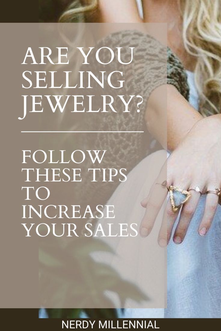 Just like with any other business, starting a jewelry business can be challenging at first. After, jewelry is not considered essential for all people. Some people would even call jewelry a luxury. Therefore, you need to establish a loyal customer base so that you will be able to sell more jewelry. In the past, entrepreneurs who sell jewelry lean on establishing physical stores to display jewelry for sale. Selling Jewelry Online, Fashion Jewelry Quotes, Handmade Jewelry Business, Sell Jewelry, Jewelry Making Business, Jewelry Product Shots, Jewelry Vendor, Selling On Instagram, Jewelry Promotion