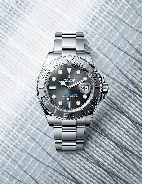 The Yacht-Master 40 in a Rolesium version – the case and bracelet are made of Oystersteel while the bezel is crafted from 950 platinum. It features a dark rhodium dial with a contrasting turquoise seconds hand. #Rolex #YachtMaster #101031 Luxury Proposal, Rolex Submariner Black, Rolex Datejust Men, Rolex Yachtmaster, Rolex Oyster Perpetual Date, Rolex Milgauss, Used Rolex, Rolex Cellini, Yacht Master