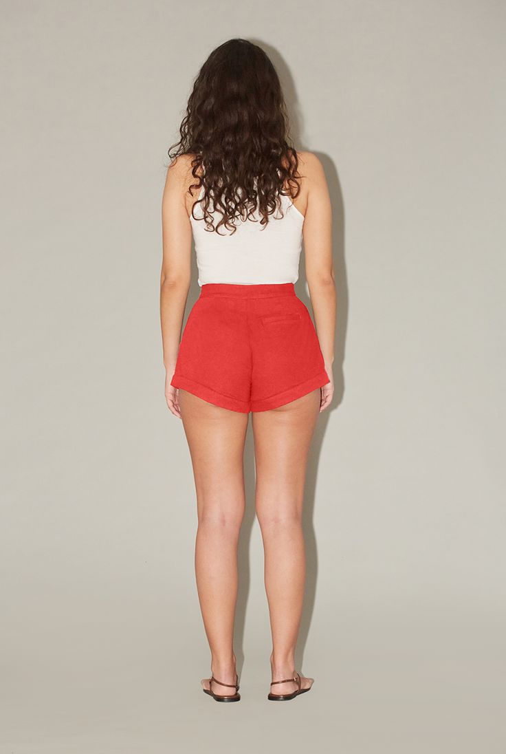 The Hot Pants are the shorts of summer. Cut in a comfortable BCI cotton twill, this curved a-line mini short is the perfect piece to dress up and down all summer long. Wear with The Oxford or with The Knit Bralette. Summer Cotton Bottoms For Day Out, Chic Summer Cotton Bottoms, Chic Cotton Shorts For Summer, Summer High Waist Cotton Shorts, Cotton Shorts For Day Out, Summer Cotton Shorts For Day Out, High Waist Cotton Shorts For Day Out, Cotton High-waisted Shorts For Day Out, High-waist Cotton Shorts For Day Out