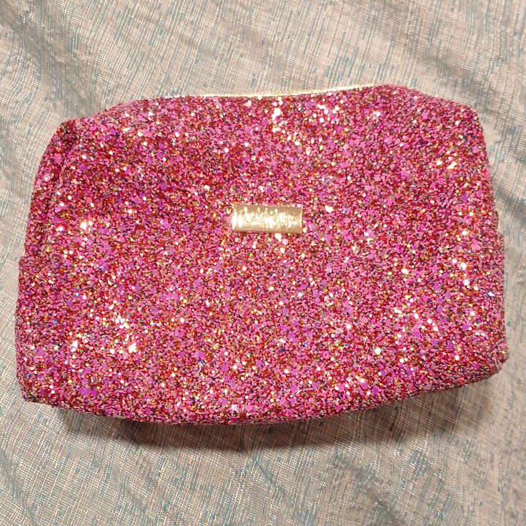 This Cute Packed Party Pink Glittery Make Up Pouch. It Closes With A Zipper. Black Lining Inside. No Defects That I Can See. Message Me With Any Questions Or If More Measurements Are Needed! Always Check Measurements... Approximate Measurements: Length: 8.5" At Widest, Height: 6” Middle To Bottom Feel Free To Check Out My Other Items! Happy To Combine Shipping.. Glitter Makeup Bags, Pink Party Bag With Zipper Closure, Pink Glitter Party Bag, Pink Glitter Party Bags, Party Cosmetic Zipper Pouch Bag, Pink Sequined Party Bags, Makeup Bag Essentials, Make Up Pouch, Bag Essentials