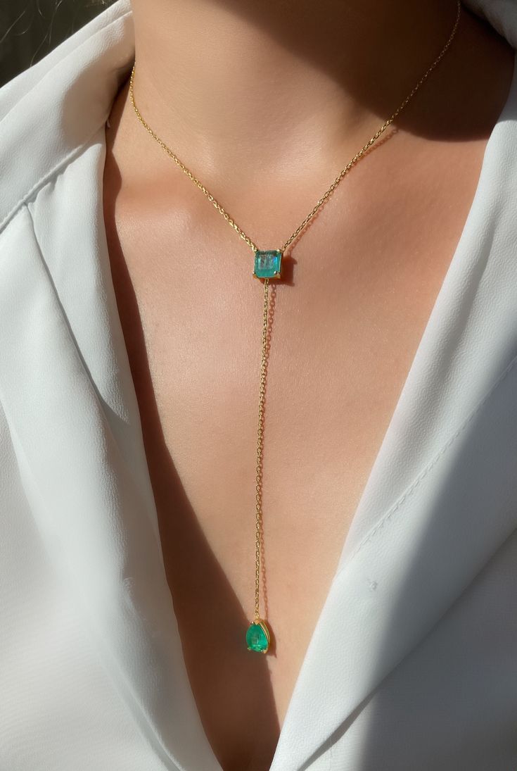 Colombian Emerald Necklace, Paraiba Stone Lariat Necklace, Gold Plated Y Necklace, Silver Long Layering Pendant, Minimalist Chain Necklace, Gift for her ⭐FEATURES⭐ Luna Argento layering y necklace is made of 925 sterling silver material. This lariant necklace is  21.65 inc (55 cm) long. This paraiba or colombian emerald necklace is gold plated and has special anti-tarnish reinforcement. It does not contain chemicals that may affect human health. ✨FEEL THE SHINING✨ Luna Argento silver y pendant is produced by our special design team, paying attention to the smallest detail of each model. This dangle necklace is a perfect gift for a gift with its unique design and shine. You can show your value to your family or loved ones by gifting this layered pendant on many special occasions such as Mot Lariat Necklace Gold, Minimalist Chain, Pendant Minimalist, Minimal Necklace, Y Necklace, Dangle Necklaces, Rings Fashion, Stylish Necklace, Colombian Emeralds