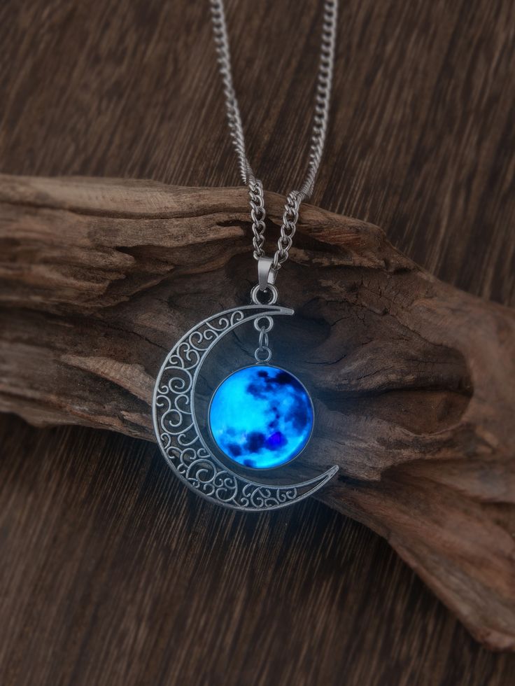 Blue Fashionable Collar  Zinc Alloy   Embellished   Fashion Jewelry Moon Accessories, Moon Lover, Bead Decor, Glowing Necklace, Space Jewelry, Pandora Necklace, Moon Pendant Necklace, Friendship Necklaces, Crescent Moon Necklace