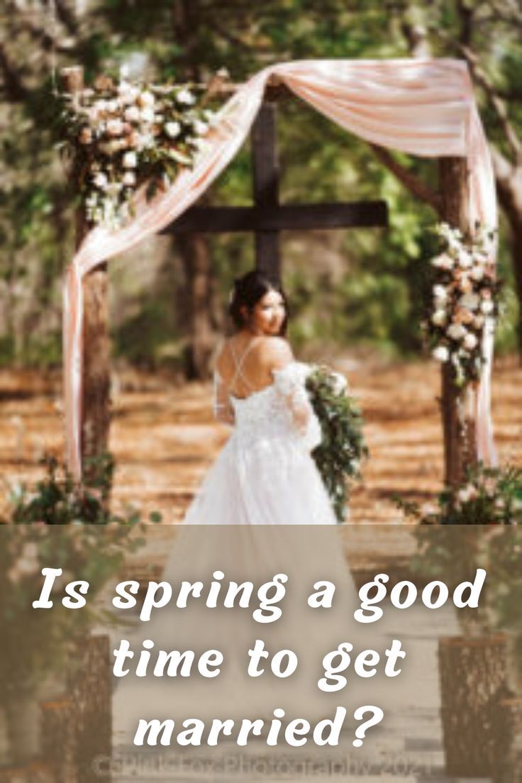 Florida Wedding, Barn Wedding, Wedding Venue, Farm Wedding Venue, Florida Wedding Venue, Florida Wedding Ideas, Outdoor Wedding, Wedding Inspiration, Destination Wedding Ideas, Aesthetic Wedding, Rustic Wedding, Boho Wedding Ideas! Affordable Flower Arrangements, Spring Barn Wedding, Florida Wedding Ideas, Wedding Ideas Outdoor, Barn Wedding Ideas, Florida Wedding Venue, Boho Wedding Ideas, Wedding Ideas On A Budget, Spring Wedding Favors