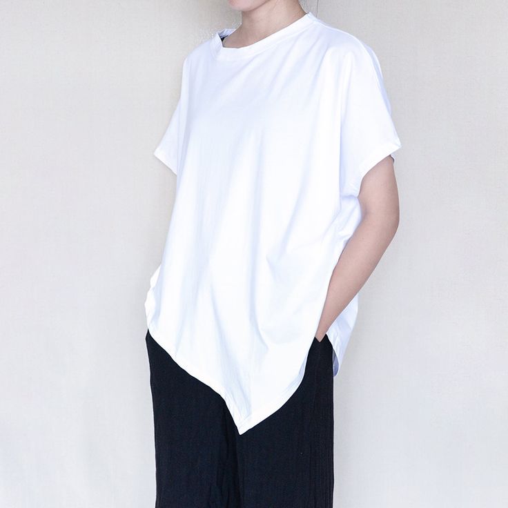 Hand-Dyed Irregular Cotton Tee for Women, Handcrafted Asymmetrical Cotton T-Shirt - Effortless Style and Comfort with a Twist ❤Size: one size Length: 70 cm(27.5") Bust:140 cm(55") Back Shoulder+Sleeve: 39 cm(15") Above size for manual tile measurement, due to personal measurement technique is different, there may be 2-4 cm error of the physical. ❤ For Custom Size, i need some measurements as following: Bust? Waist? Back Shoulder? Height? Your usual size: ? ❤Material: Cotton More Design: https:// More Design, Back Shoulder, Tees For Women, Shoulder Sleeve, Womens Clothing Tops, Cotton T Shirt, Effortless Style, Different Styles, Hand Dyeing