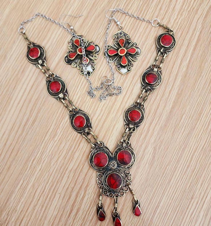 bohored necklace,afghan vintage necklace,bib,statementn,ethnic,tribal jewellery,gift for her,Kuchi jewelry. size:20" beautiful vintage Afghan red traditional necklace. This tribal necklace is inspired by vintage kuchi jewelry. sets very well around the neck and looks amazing with any outfit. Traditional Red Necklaces With Jewels, Traditional Red Dangle Necklace, Traditional Red Necklace With Jewels, Traditional Adjustable Red Jewelry Sets, Red Bohemian Nickel-free Necklace, Bohemian Red Nickel-free Necklace, Red Vintage Choker Jewelry, Vintage Red Choker Jewelry, Vintage Red Jewelry For Festivals