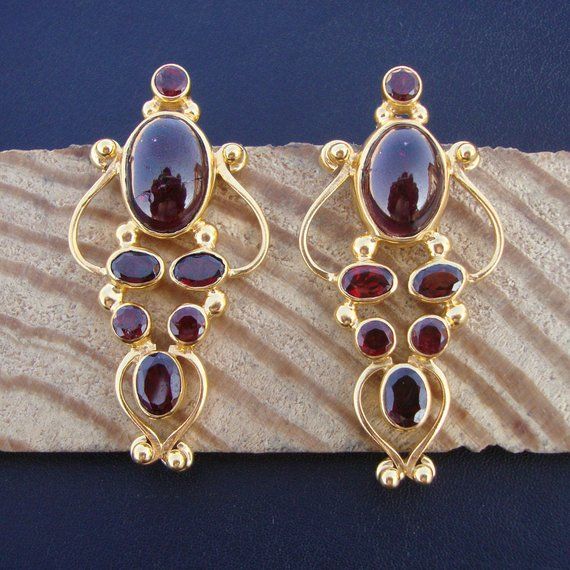 Lovely Red Garnet 925 Sterling Silver Hand Crafted Gold Plated Stud Earrings Oval Garnet Gemstone Earrings, Elegant Gold Garnet Earrings, Elegant Oval Garnet Earrings, Real Silver Necklace, Pakistani Jewellery, Paired Jewelry, Garnet Red, Silver Earrings Handmade, Silver Jewels