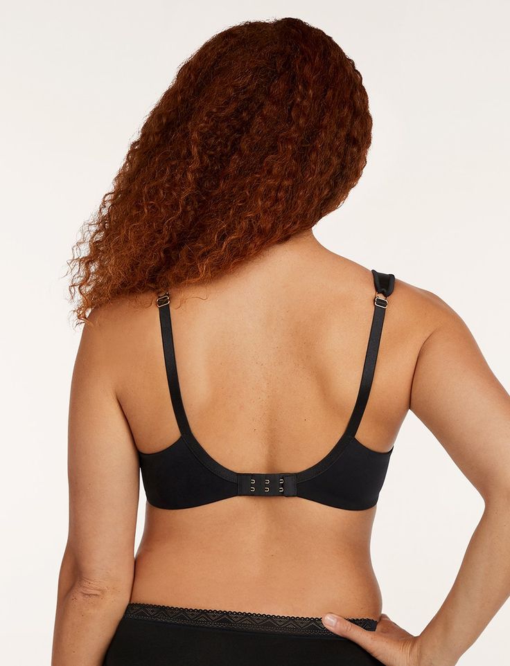 A slightly fuller coverage version of the bra that started it all. The 24/7™ Perfect Coverage Bra’s signature cups are designed with hybrid memory foam that does double duty, providing softness inside and support outside. It forms to your unique shape and creates a smooth silhouette, no matter what you’re wearing. The straps are lined with supple memory foam so they stay put and never dig in, and the ballet back design ensures your straps will truly never slip. You’ll wonder how you ever lived w Down Band, True Bra, Bra Size Charts, Foam Cups, Pre Pregnancy, Cup Sizes, Full Coverage Bra, Padded Bra, Bra Straps