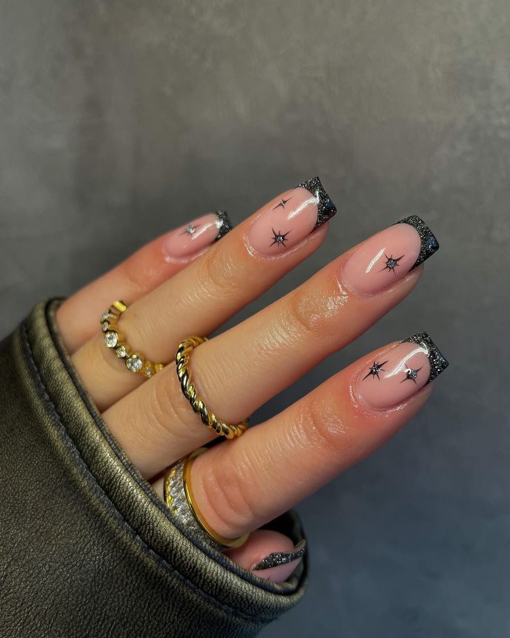 French Tip Ideas With Design, Black Sparkly French Tip Nails Square, Winter Nails French Tip Sparkle, Dark French Tip Nails Square, Nails With Tips Ideas, Bias Nails, Black Inspired Nails, Cool French Tips, Black Sparkle Nail Designs