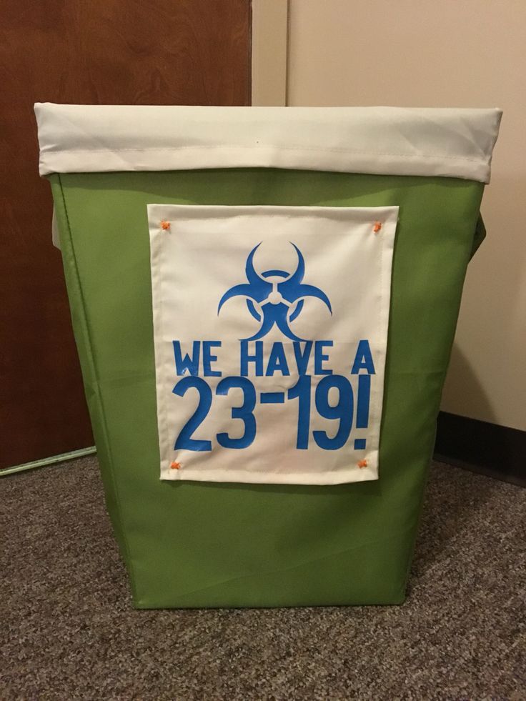 a bag with a sign on it that says we have a 23 - 19