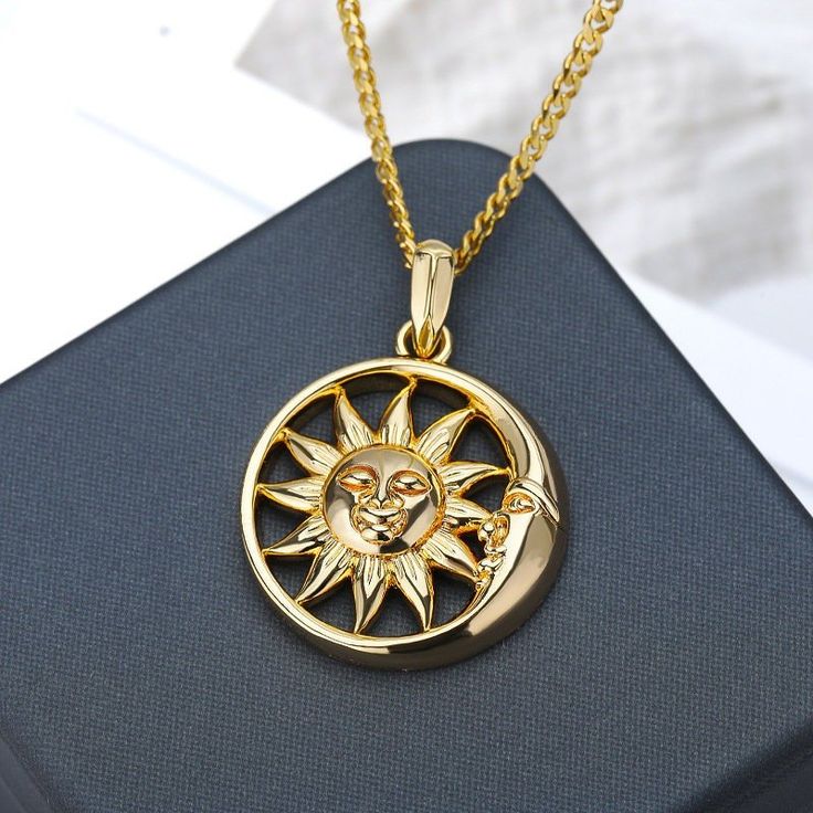 Sun Astrology Long Light Weight Gold Zodiac Face Astra Magic Symbol Necklace Pendant, Golden Chain Sun Necklace Shiny Elegant High Quality - Froppin Sun Astrology, قلادات متدلية, Fit Checks, Sun And Moon Necklace, Gold Moon Necklace, Face Jewellery, Sun Necklace, Symbol Necklace, Celtic Knots