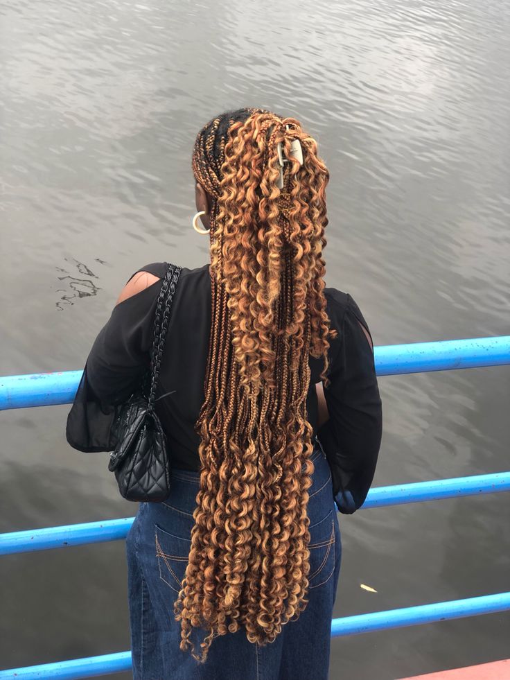 Hair Color Ideas Braids, Gold Box Braids, Braid Combos, 350 Braids, Brown Hair Braids, Brown Braids For Black Women, Honey Blonde Braids, Full Braids, Box Dreads