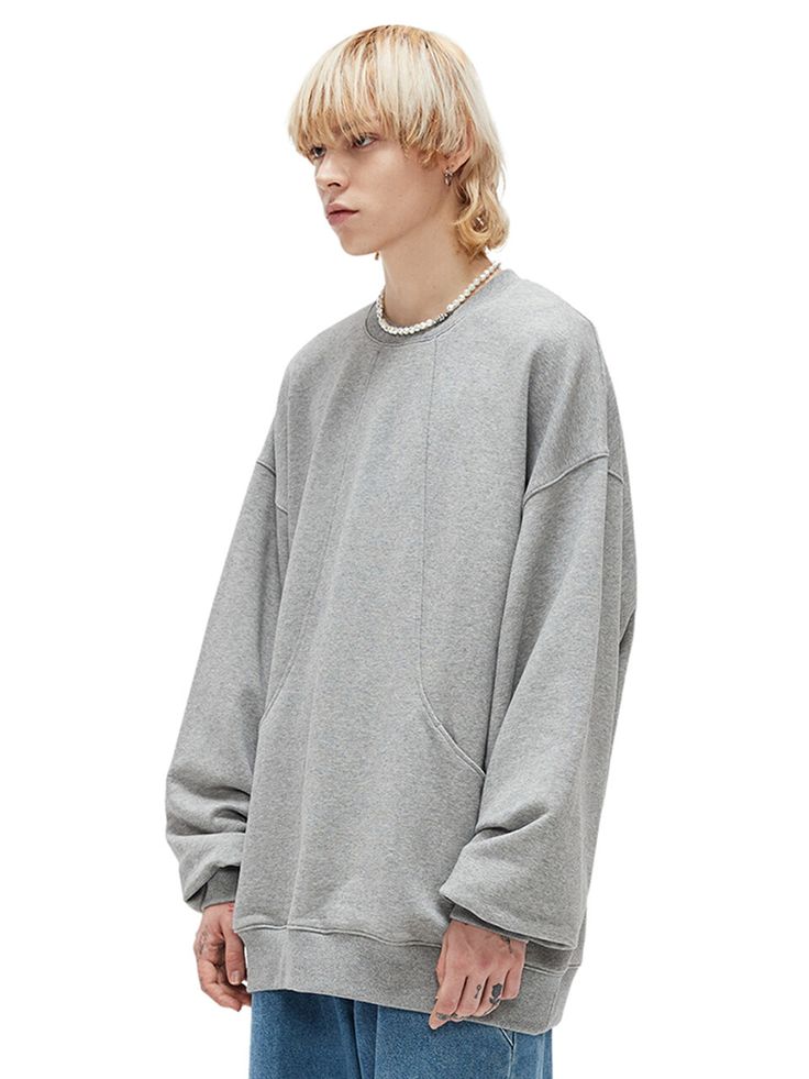 Editor's NotesPanel Pocket Sweatshirt Melange Grey from ADD is a sweatshirt with incision line detail and pocket detail in one. It has a silhouette that falls softly and looks comfortable and stylish. It goes well with wide-fit slacks or denim pants.- Over-sized fit- Dropped shoulder- Label detail- Pocket detailMeasurements (in.)- 1 / 2- Length: 29.1 / 29.7 in.- Shoulder: 25.5 / 26.5 in.- Chest: 26.7 / 27.9 in.- Sleeve length: 25.0 / 25.5 in.*Model Information- Height: 6'0 Weight: 130 lbs. Size: Fall Sweatshirt With Pockets And Drop Shoulder, Fall Drop Shoulder Sweatshirt With Pockets, Oversized Crew Neck Hoodie With Pockets, Solid Color Sweatshirt With Pockets And Relaxed Fit, Crew Sweatshirt With Pockets For Streetwear, Crew Neck Hoodie With Side Pockets For Loungewear, Oversized Crew Neck Sweater With Pockets, Solid Color Sweatshirt With Side Pockets For Loungewear, Oversized Casual Sweater With Side Pockets