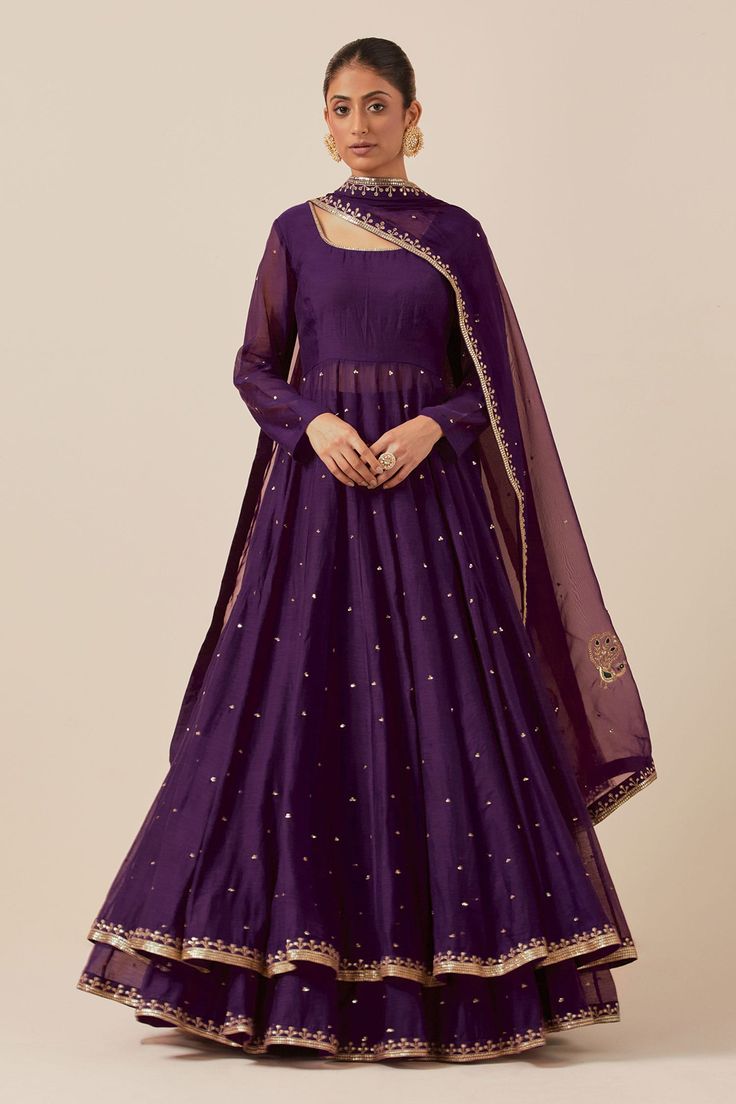 Anarkali Skirt, Anarkali Designs, Anarkali Dress Pattern, Pakistani Wedding Outfits, Violet Color, Simple Pakistani Dresses, Designer Dresses Casual, Stylish Party Dresses, Party Wear Indian Dresses