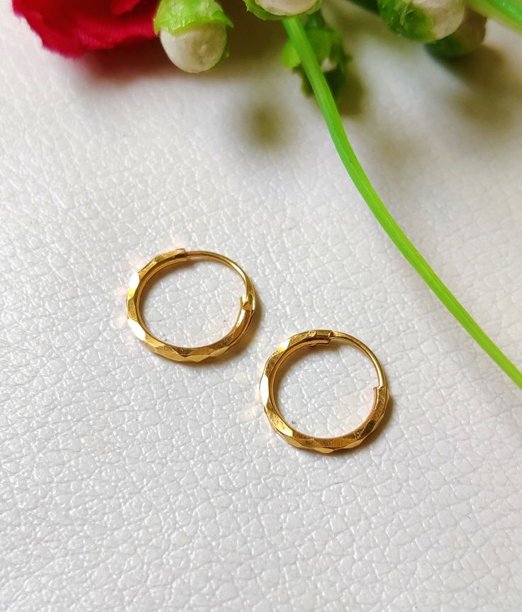 Excited to share this item from my #etsy shop: 22K Yellow Gold Hoops Gold Small Hoop Earrings, Small Earrings Gold, 22k Gold Earrings, Unique Hoop Earrings, Everyday Glam, Helix Hoop, Recycled Gifts, 22k Gold Jewelry, Pearl Necklace Designs