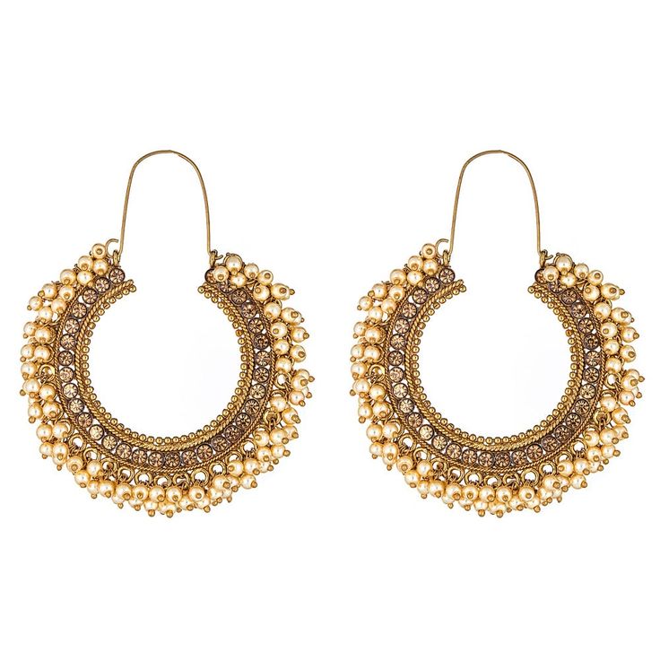 Designed in the USA, handcrafted with love by our artistans in India these beautiful Blossom Box Earrings come in a gold plated finish with stunning stones to make these exquisite earrings really special - this pair are light in weight & can be paired with almost any outfit. Perfect accessory for every jewelry box! Handcrafted Metal: Metal Alloy, Gold Plated Stone: CZ Stones & Pearls Size: Length: 2.5" Width: 2.5" Brass Bridal Earrings For Festivals And Celebrations, Festive Brass Chandbalis For Celebration, Elegant Chandbalis With Latkans For Celebration, Festive Celebration Brass Chandbalis, Traditional Brass Hoop Earrings For Festivals, Round Brass Pearl Earrings, Temple Jewelry Style Brass Danglers For Celebrations, Brass Temple Jewelry Danglers For Celebrations, Traditional Brass Jewelry With Elegant Design