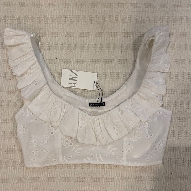 Nwt Just Too Big White Tops With Ruffled Straps, White Tops With Ruffled Straps And Details, White Tops With Ruffles And Ruffled Straps, White Cropped Ruffle Tops, Black Wrap Top, Denim Corset Top, Spaghetti Strap Crop Top, Pink Corset, Denim Corset