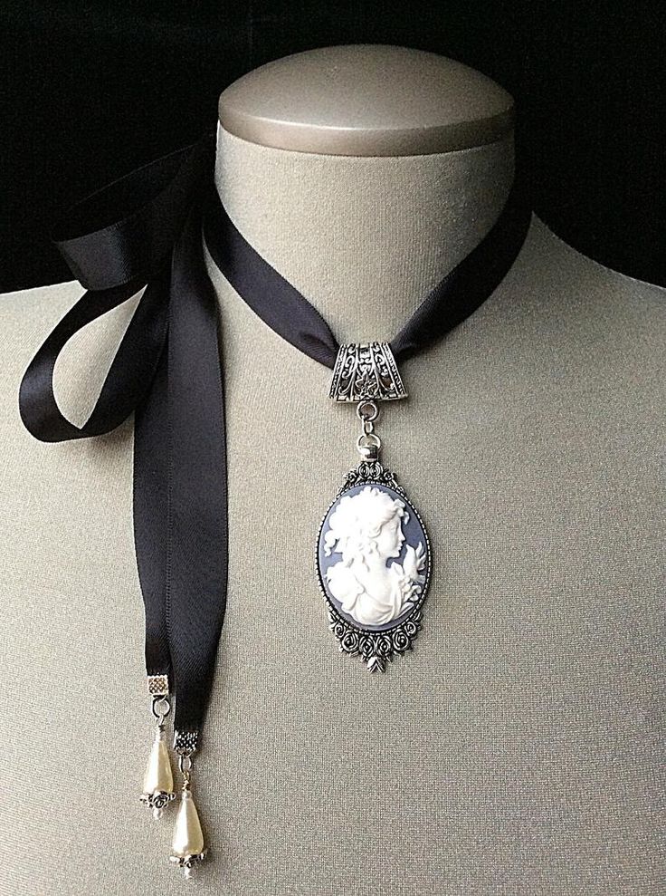 Cameo necklace cameo choker cameo jewelry vintage cameo | Etsy Classic Cameo Necklace With Oval Pendant, Classic Silver Baroque Necklace, Elegant Adjustable Cabochon Jewelry, Elegant Evening Jewelry With Cameo Detail, Elegant Vintage Charm Pendant Jewelry, Elegant Evening Cabochon Necklaces, Vintage Silver Choker For Gift, Vintage Silver Choker As Gift, Elegant Cameo Jewelry For Formal Occasions