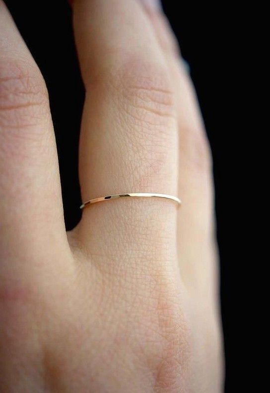 Minimalist Jewelry Ring, Ring Size 9, Simple Ring Aesthetic, Daily Rings Simple, Cute Rings Aesthetic Simple, Simple Ring Ideas, Small Gold Rings Simple, Small Rings Aesthetic, Flat Ring Designs