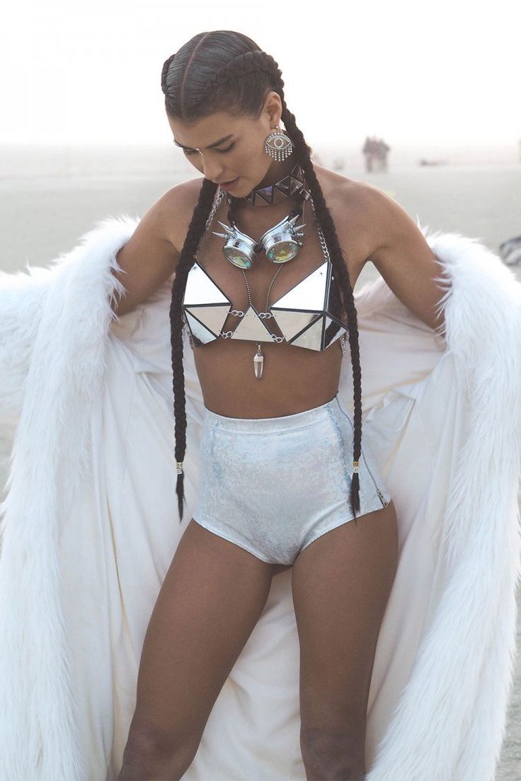 Ropa de joyería para las amantes de los festivales de música Envision Festival Outfit, Alien Festival Outfit, Alien Festival, Electro Festival Outfit, Brunch Parties, 29 Birthday, Festival Fits, Festival Outfit Inspiration, Coachella 2019