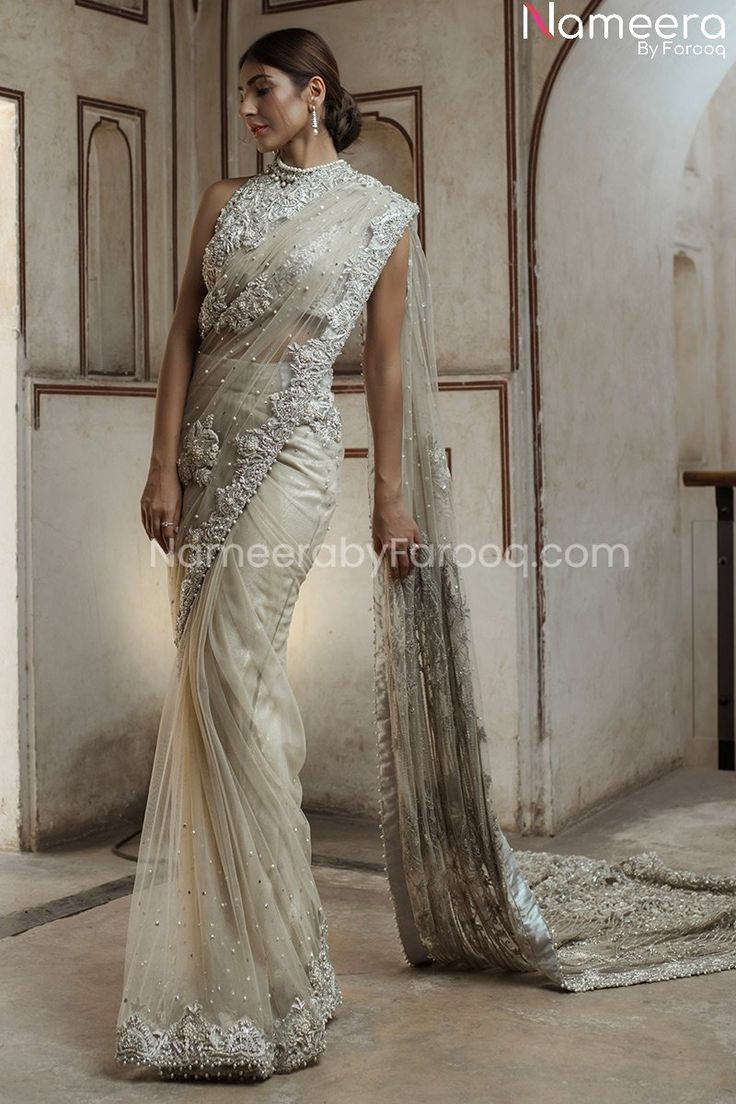 Buy Latest Pakistani Saree Online a gorgeous masterpiece in Ivory color adorned with stones and beads. Net Saree is perfectly elegant for your Big day Kashee's Bridal Dresses, Saree Pakistani, Pakistani Saree, Bridal Lounge, Walima Dress, Character Wardrobe, Net Blouse, Bridal Outfit, Bridal Shower Dress