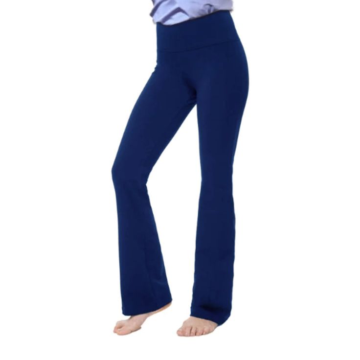 These Women's Bootcut Yoga Pants High Waist Workout Leggings are perfect for our workout gear. They're big and cover a lot of belly areas, so they're comfortable and easy to wear. The fit is good, with deep colors that will make you stand out. The design is flattering and will make you look your best. And they have perfect tummy control, so you can exercise with ease. Specifications: 30% Cotton, 60% Polyester 10% Spandex Pull On closure Machine Wash About this item: Deep Black Work Pants Women L High Waist Solid Yoga Pants For Training, Solid Color High Waist Yoga Pants For Training, High Waist Stretch Yoga Pants For Training, Fitted Yoga Pants With Wide Waistband For Workout, Casual Yoga Pants With Wide Waistband For Pilates, Fitted Straight Leg Yoga Leggings, Solid Color Wide Leg Fitted Activewear, Casual Yoga Pants For Pilates With Wide Waistband, Moisture-wicking Wide Leg Yoga Pants For Gym