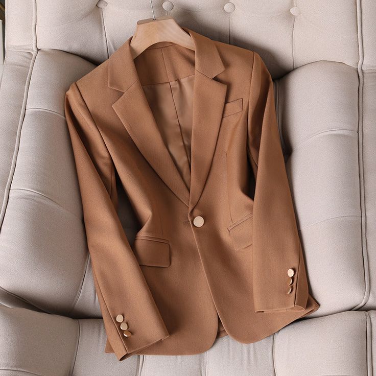 Product information : Version: slim type Length: ordinary style (50cm < length ≤65cm) Collar type: suit collar Sleeve length: long sleeves Popular elements: buttons Main fabric composition: polyester (polyester fiber) Color: single caramel suit jacket, single navy suit jacket, single khaki suit jacket Size Information: Size: S,M,L,XL,XXL,XXXL,XXXXL. Note: 1. Asian sizes are 1 to 2 sizes smaller than European and American people. Choose the larger size if your size between two sizes. Please allow Brown Notch Lapel Blazer For Office, Brown Workwear Suits With Buttons, Slim Fit Brown Outerwear For Work, Brown Slim Fit Outerwear For Work, Brown Long Sleeve Formal Blazer, Brown Single-breasted Suit With Lapel Collar, Brown Single Breasted Suit With Lapel Collar, Brown Suits With Buttons For Work, Office Outerwear With Long Sleeves, Slim Fit