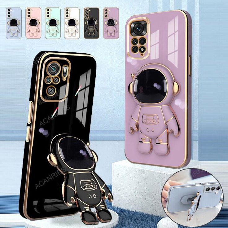 the phone case is designed to look like an astronaut