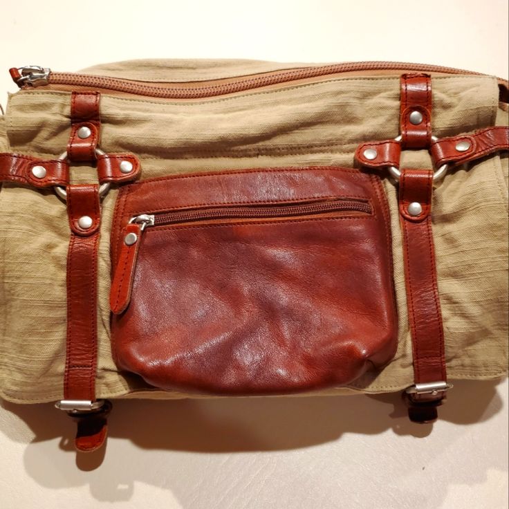 Mo & Co Bag. Never Used. Many Pockets Inside And Out. Heavy Canvas And Leather. Original Wholesale $58. Retail $138. Guess Shoulder Bag, Saddle Handbags, Kate Spade Disney, Purse Boutique, Vintage Coach Bags, Coach Tote, Brown Purses, Black Leather Bags, Kate Spade Handbags