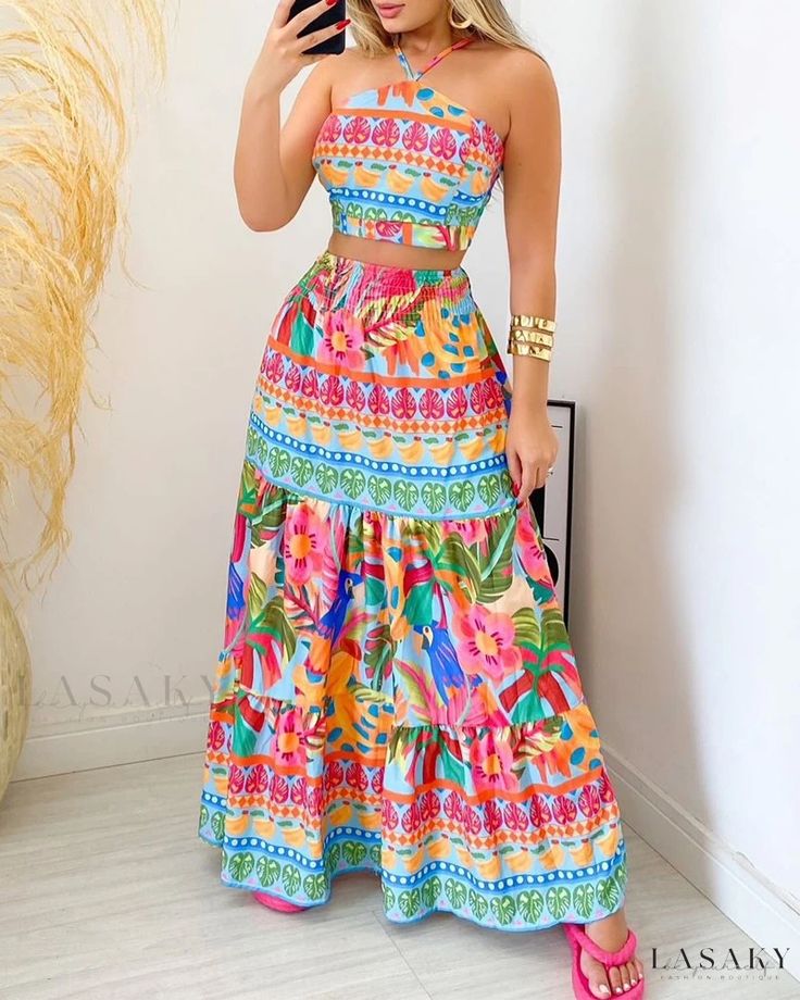 Lasaky - Tropical Print Halter Top and Maxi Skirt Ensemble Skirt Set Two Piece, Preppy Fall Outfits, Maxi Skirt Set, Vintage Tropical, First Day Of School Outfit, 2024 Spring Summer, Preppy Fall, Fashion Suits, Floral Outfit