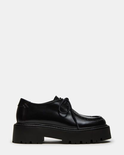 Low-top Platform Loafers With Lug Sole For Office, Modern Oxfords With Lug Sole, Trendy Low-top Platform Loafers For Work, Trendy Low-top Platform Loafers For Office, Workwear Low-top Platform Loafers With Lug Sole, Trendy Formal Platform Loafers, Modern Leather Platform Loafers With Chunky Platform, Trendy Low-top Loafers With Lug Sole, Formal Low-top Platform Loafers With Lug Sole