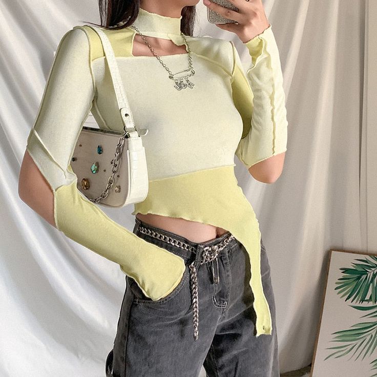 Acubi Fashion, Patchwork Crop Top, Fashion Patchwork, T Shirt Crop Top, Womens Turtleneck, Belanja Online, Fashion Streetwear, Summer Trends, Long Sleeve T Shirts