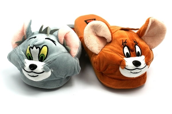 Character Slippers, Cartoon Slippers, Slippers Cartoon, Funny Slippers, Tom Et Jerry, Fun Slippers, Funny Shoes, Tom E Jerry, Fluffy Shoes