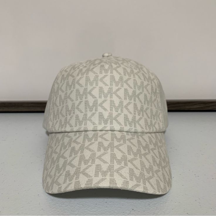 Michael Kors Signature Monogram Mk Logo Baseball Hat/Cap -Os -White -All-Around Signature Mk Logo Print -Adjustable Strapback -New With Tags White Baseball Cap With Logo Print And Curved Brim, White Baseball Cap With Logo Print And Curved Visor, White Baseball Cap With Logo And Curved Visor, White Baseball Cap With Logo Print, White Curved Visor Hat With Letter Print, White Adjustable Baseball Cap With Logo, Adjustable White Baseball Cap With Logo Print, Adjustable White Baseball Cap With Logo, White Cap With Logo Print