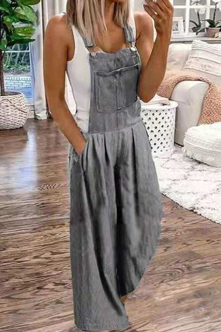 Material Denim Style Casual Pattern Type Solid Element Pocket, Fold Neckline Strapless Sleeve Style Spaghetti Strap Sleeve Length Sleeveless Profile Wide Leg Size(cm) Bust Waist Length Hips S 114 80 114 110 M 118 84 116 115 L 122 88 118 120 XL 126 92 120 125 2XL 130 96 122 130 3XL 134 100 124 135 Tips: Due to the many variations in monitors, the color in the image could look slightly different, please take physical design and color shall prevail. Please allow 1cm-2cm differs due to manual measur Wide Leg Overalls, Denim Style Casual, Salopette Jeans, Denim Pocket, Jumpsuit Summer, Denim Patterns, Strapless Jumpsuit, Denim Style, Denim Overalls