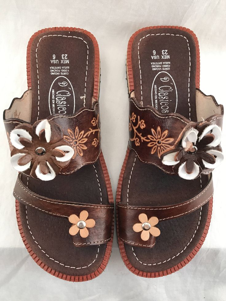 Traditional Women's hand crafted Mexican sandals.Light weight and comfortable with unique floral design. Traditional Floral Design, Mexican Sandals, Dr Shoes, Funky Shoes, Girly Shoes, Aesthetic Shoes, Swag Shoes, Swaggy Outfits, Pretty Shoes