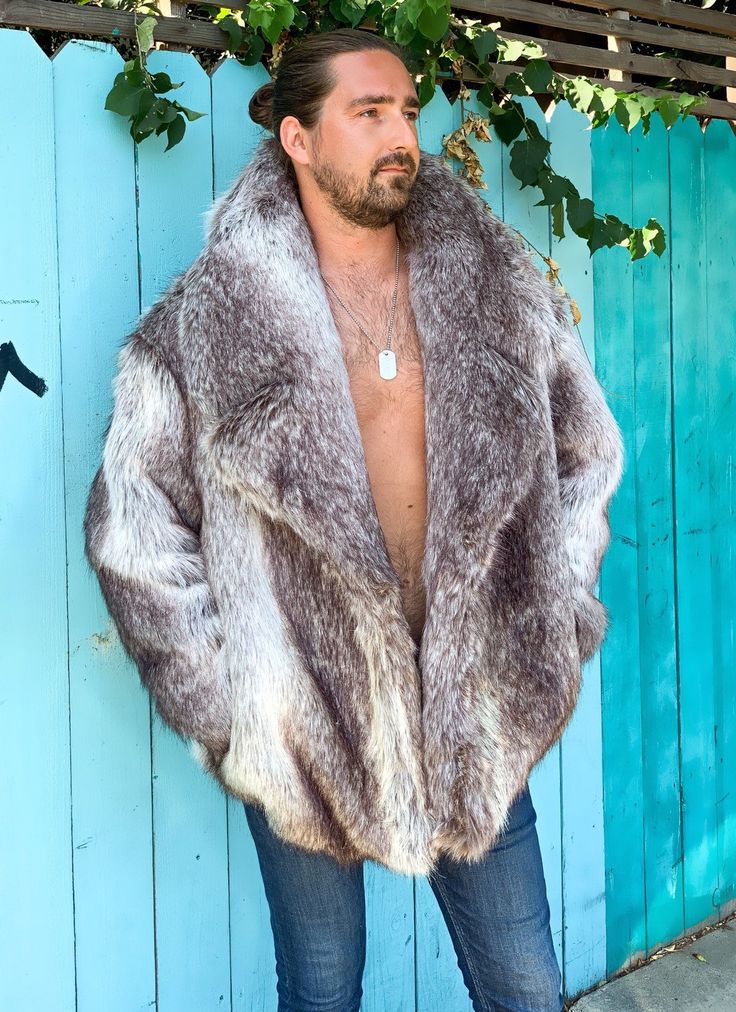 If you looking to keep warm this winter and need a casual but sharp looking fur, this is it. It doesn't get much better. This fashioned faux jacket will turn heads when walking up the streets. ML SIZE, ��💯 handmade in California Winter Faux Fur Coat With Faux Fur Lining, Fluffy Faux Fur Coat For Winter, Fluffy Faux Fur Winter Coat, Winter Fluffy Faux Fur Coat, Steampunk Outfits, Raver Girl, Faux Jacket, Mens Fashion Blazer, Goth Corset