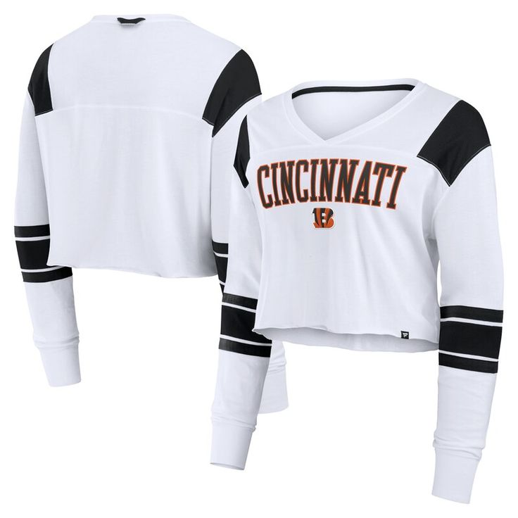 Elevate your Cincinnati Bengals game-day style with this Fanatics Stretch Cropped Fashion Long Sleeve T-Shirt. This oversized top features sewn-on stripes at the arms and an embroidered appliqu team logo on the chest for a spirited game-day look. Plus, the cropped design and locker loop at the back neck elevate your style with sporty accents. Nfl Gear, Uniform Design, Shield Design, Oversized Top, Cincinnati Bengals, Cropped Style, Online Retail, Cincinnati, Oversized Fits