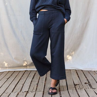 MATE the Label | Dress Clean® Cotton Wide Leg Pants With Side Pockets For Loungewear, Everyday Athleisure Bottoms With Cargo Pockets, Athleisure Bottoms With Cargo Pockets For Everyday, Comfy Sweatpants With Side Pockets For Lounging, Utility Style Sweatpants For Loungewear, Utility Sweatpants With Pockets For Loungewear, Utility Pants With Hip Pockets For Loungewear, Casual Wide Leg Pants With Pockets For Lounging, Comfy Sweatpants With Pockets For Loungewear