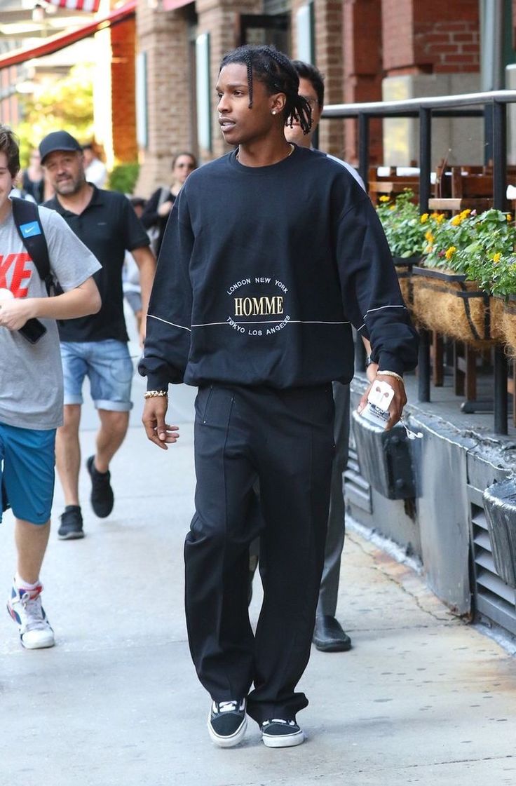 Rocky Asap, Asap Rocky Outfits, Asap Rocky Fashion, Ropa Hip Hop, Pretty Flacko, Outfit Essentials, Rapper Outfits, Streetwear Mode, Street Fashion Men Streetwear