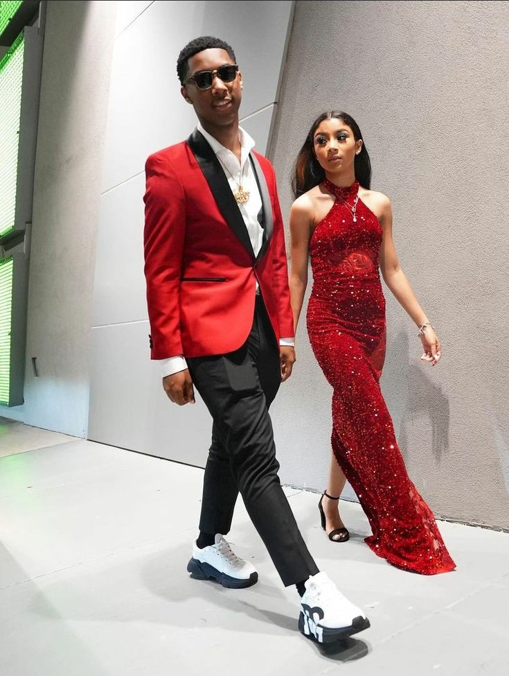 Red And White Prom Suit, Red Dress And Suit Couple, Red Prom Suits For Guys, Red Suit Prom, Red Prom Ideas, Prom Suit Red, Red Prom Outfits For Couples, Black And Red Prom Couple, Red Prom Outfits