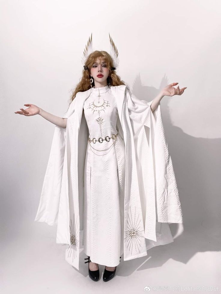 High Priestess Outfit, Priestess Robes, Priestess Outfit, Xmen Costume, Heavenly Outfits, Heaven Outfit, Ethereal Clothing, Goddess Clothes, Edith Head Gowns