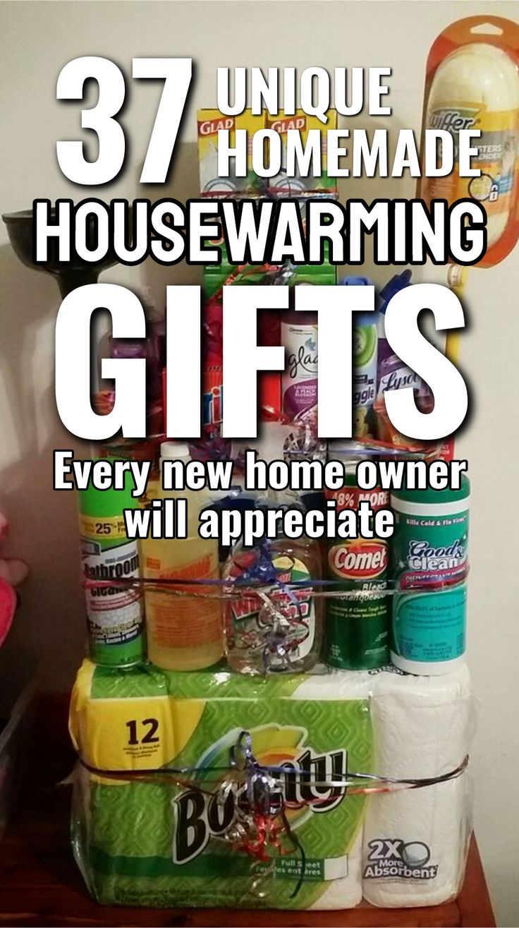 37 Unique Homemade Housewarming Gifts For Moving In a New House Or Apartment New House Surprise Ideas, Simple House Warming Gifts, Moving In Gift Ideas, Housewarming Basket Ideas Diy, Apartment Warming Gift Basket, Creative Housewarming Gift, New House Gift Ideas First Home, Gifts For First Apartment, Thoughtful Housewarming Gift