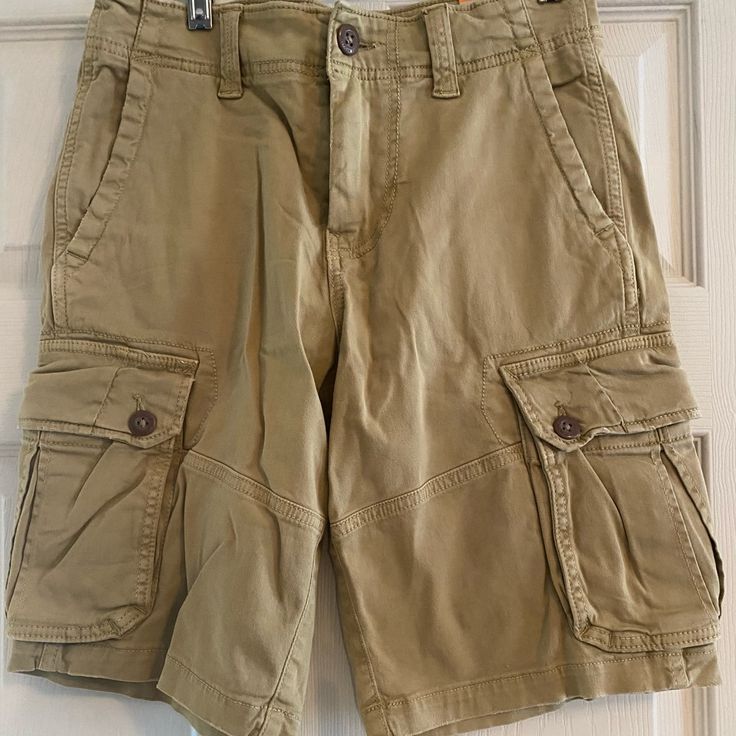 New With Tags Cargo Shorts Casual Cargo Pants With Built-in Shorts For Hiking, Casual Bermuda Cargo Pants With Hip Pockets, Spring Outdoor Cargo Shorts With Pockets, Utility Bermuda Shorts For Outdoor, Casual Camping Bottoms With Multiple Pockets, Casual Cargo Shorts For Outdoor With Belt Loops, Outdoor Bermuda Shorts With Pockets, Spring Cargo Shorts With Side Pockets For Outdoor Activities, Casual Khaki Bermuda Bottoms