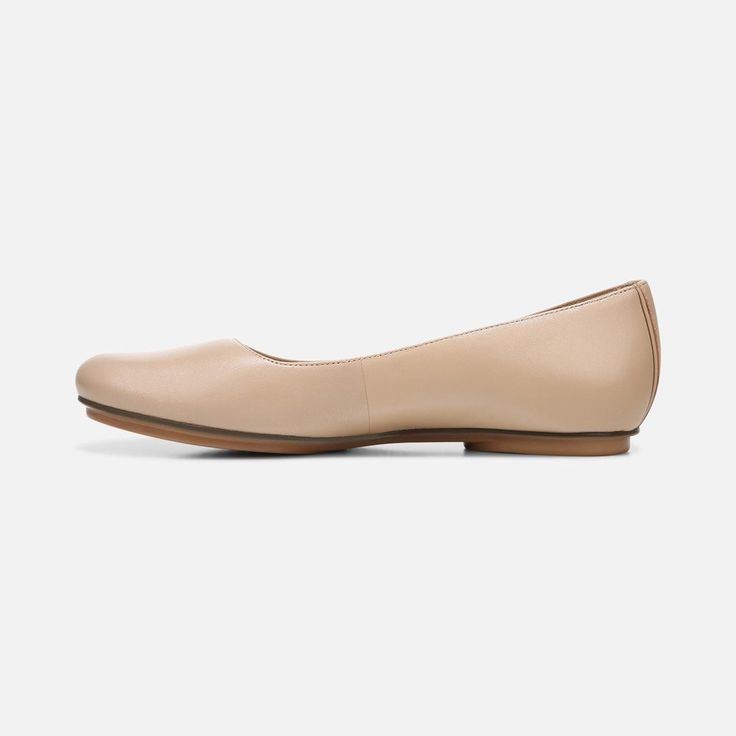 Classic slip-on ballet flats with an elegant design and every day comfort are a timeless staple. Beige Slip-on Ballet Flats For Fall, Classic Slip-on Ballet Flats For Formal Occasions, Elegant Slip-on Ballet Flats For Fall, Elegant Medium Width Slip-on Ballet Flats, Classic Ballet Flats For Fall, Spring Office Beige Ballet Flats, Classic Closed Toe Ballet Flats For Fall, Classic Closed Toe Ballet Flats For Work, Classic Fall Ballet Flats For Workwear